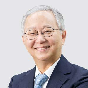 Dr. KB Park headshot