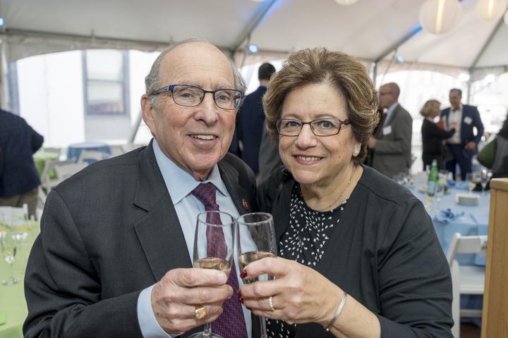 couple toasting champagne glasses