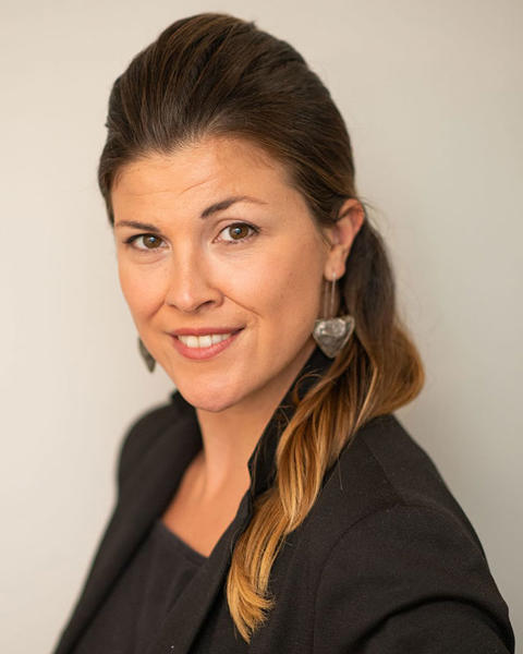 Headshot of Kate Rezendes
