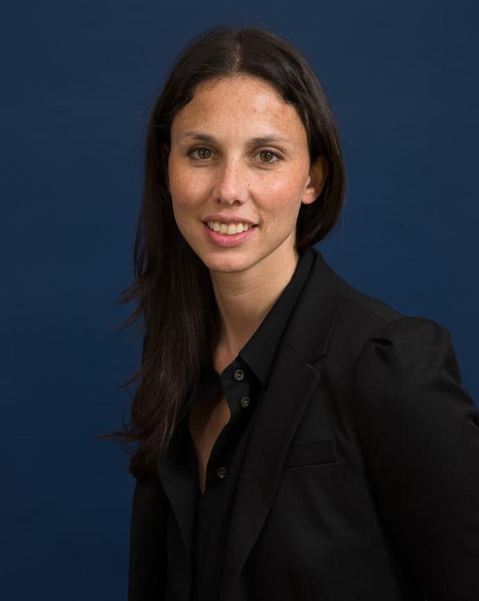 Catherine Utt headshot
