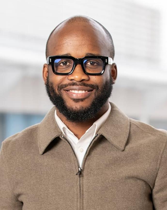 Dr. Ogwo headshot